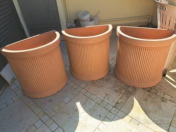 vaso per piante e fiori semicerchio millerighe