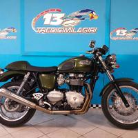 TRIUMPH THRUXTON 900