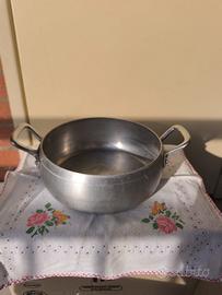 Tegame in alluminio vintage