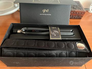 Piastra per capelli marca Ghd Gift Set Platinum