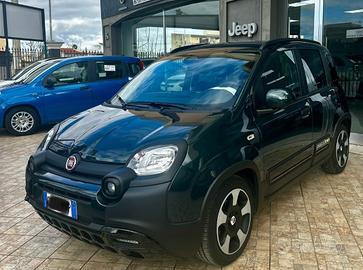 Fiat pandina Cross hybrid  anno 2025