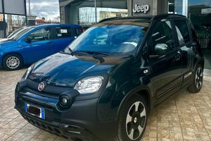 Fiat pandina Cross hybrid  anno 2025
