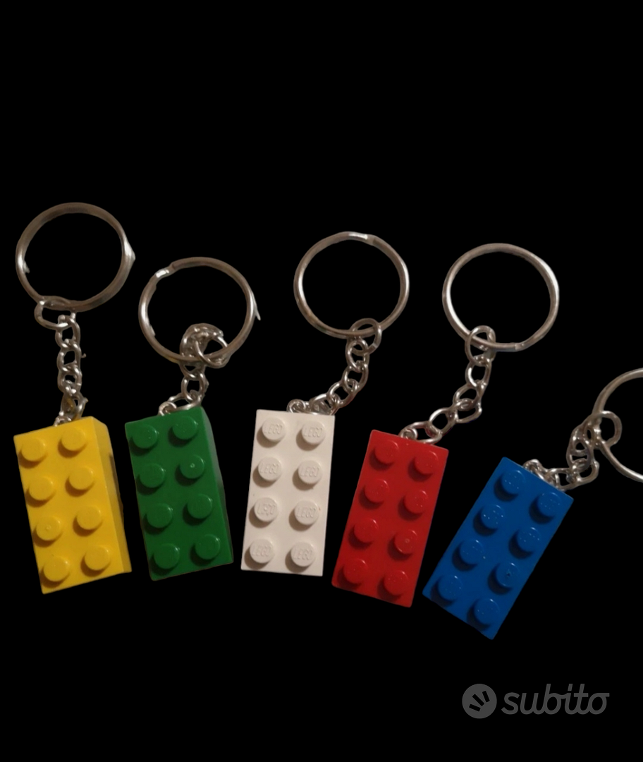 Regalini per feste Portachiavi mattoncino Lego - Tutto per i bambini In  vendita a Caserta