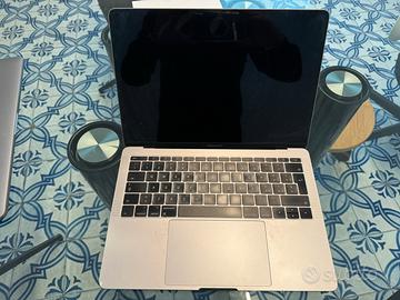 Macbook pro 13” griglio siderale 2016