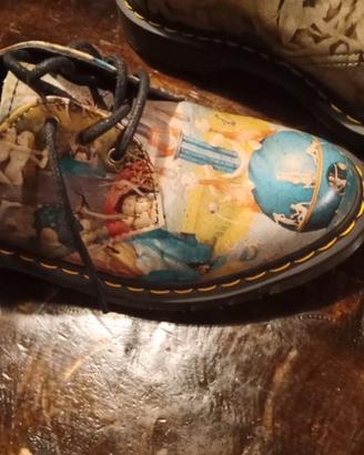 Scape dr martens