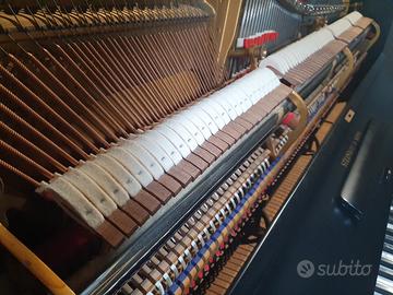 pianoforte Stenway & Sons verticale serie k 