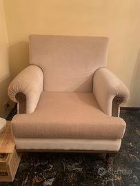 Coppia di poltrone eleganti