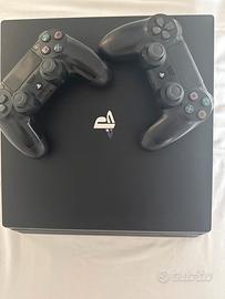 Playstation4 pro 500gb+due controller+gtaV