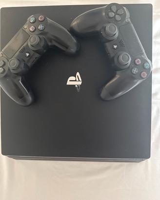 Playstation4 pro 500gb+due controller+gtaV