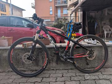 Mountain-bike Wilier 405 XB Rock Shox