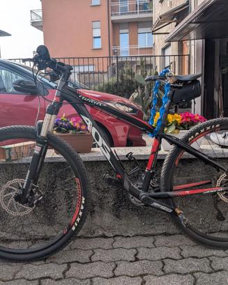 Mountain-bike Wilier 405 XB Rock Shox