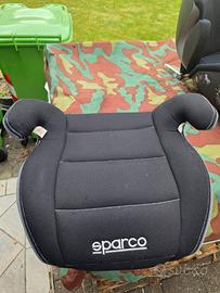 Rialzo per seggiolino auto