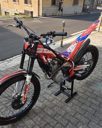 Beta 300 4T