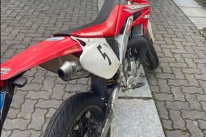 HM 75