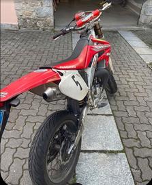 HM 75