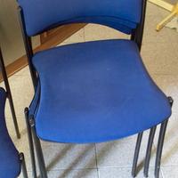 Sedie impilabili per sala d'attesa e ufficio