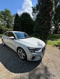 Audi A3 Sportback 4.0 TFSI S-Tronic (v. Bus. Adv.)