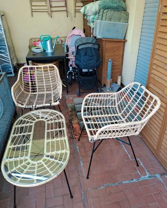 set tavolo +2poltrone