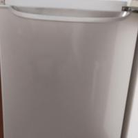 Ricambi Frigorifero Hotpoint Ariston / Indesit (2)