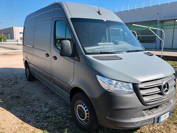 Mercedes sprinter 910