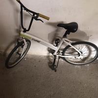Bicicletta b'coool b'twin