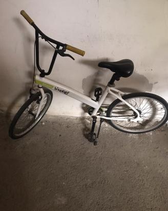 Bicicletta b'coool b'twin
