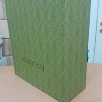 Grande Box scatola Gucci contenitore abbigliamento