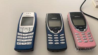 Nokia 8210