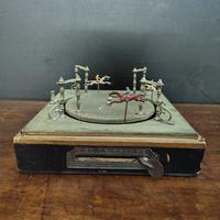 Gioco giostra con cavalli primi '900