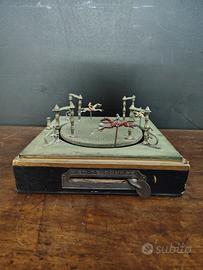 Gioco giostra con cavalli primi '900