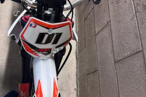 Moto cross due tempi