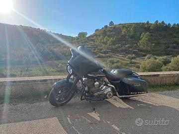 Harley Davidson Electra Glide Centenario 