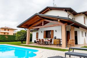 Tc463 fiume veneto - casa singola con giardino e p