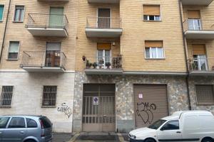 Box auto singolo Via Flecchia