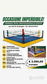 Ring rialzato da combattimento 4 corde