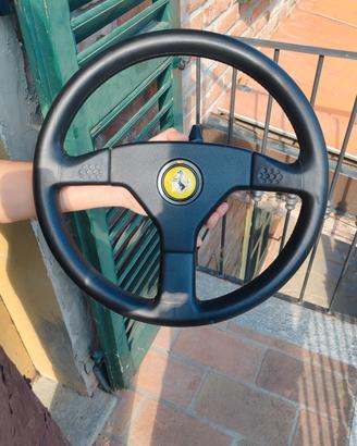 Asta Catawiki - volante vintage Momo Ferrari 