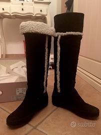 Stivali al ginocchio con pelliccia