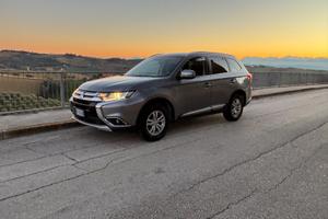 Mitsubishi Outlander 2019