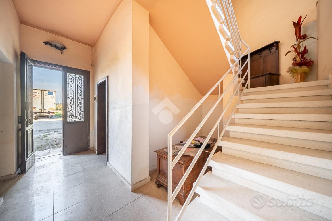 Appartamento – San Martino in Rio, Case Culzoni, Stiolo - Altro
