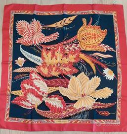 vivace foulard vintage in seta di S. Ferragamo 