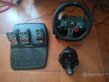 volante PS4+pedaliera+marce Logitech 