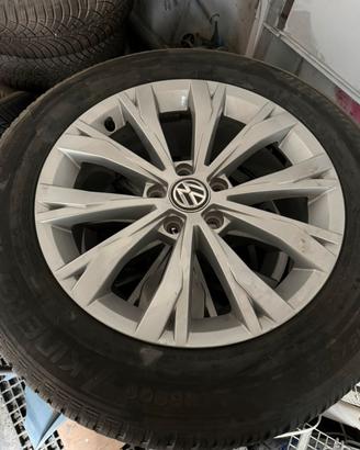 Cerchi NUOVI Volkswagen gommati