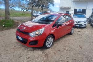 Kia Rio 1.1 CRDi WGT 5p. EX km 130mila