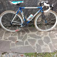 Bicicletta da corsa Colnago 