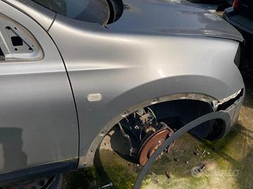 PARAFANGO ANTERIORE DESTRO NISSAN Qashqai 1Â° Seri