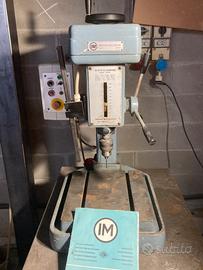 Trapano maschiatrice IM 118 usata