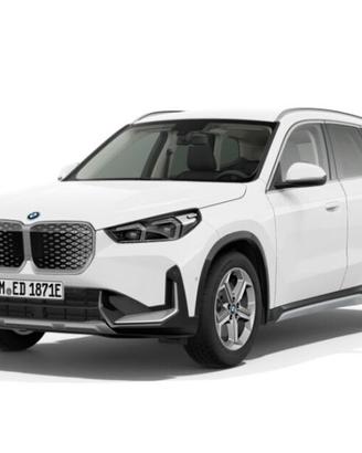 BMW iX1 eDrive 20 X-Line Pure Edition