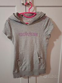 maglietta con cappuccio 