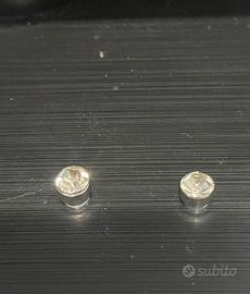 Orecchini magnetici 6mm
