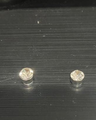 Orecchini magnetici 6mm